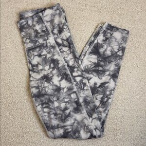 Athleta Gray and White Tie-Dye Leggings
